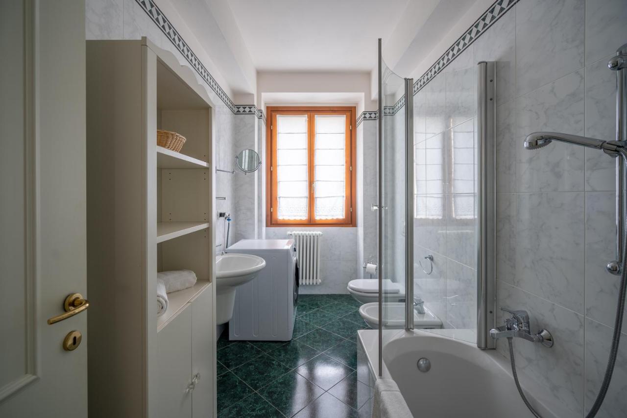 Silvia Apartment - Residence Regina ラーリオ エクステリア 写真